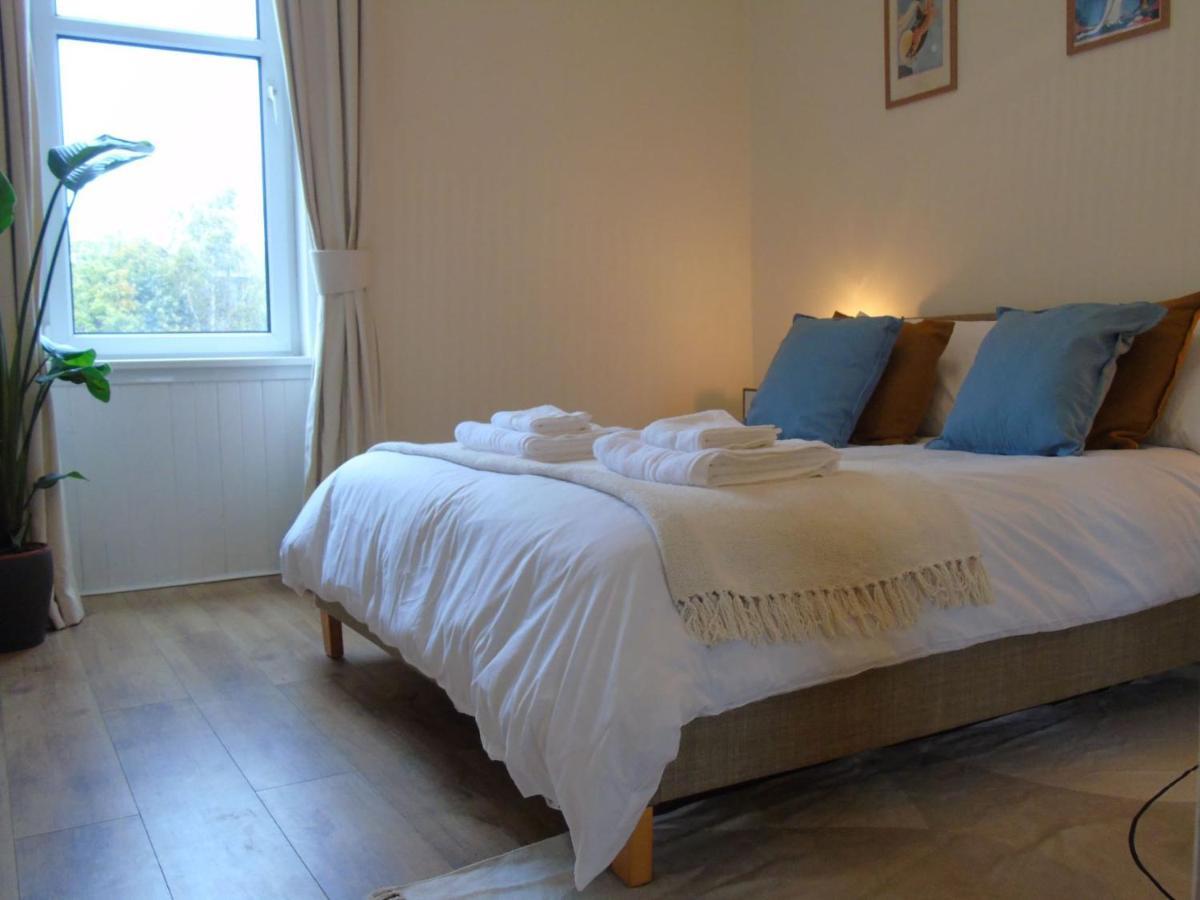 Snug - Tearlag Apartment Helensburgh Extérieur photo
